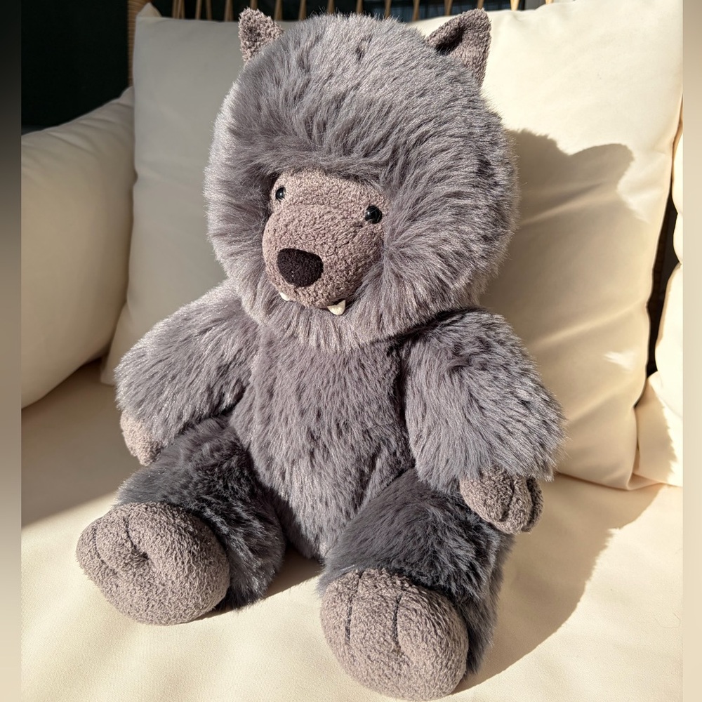 SOLD! NWT Wilf Wolf Jellycat ~ Halloween Collection RARE RETIRED